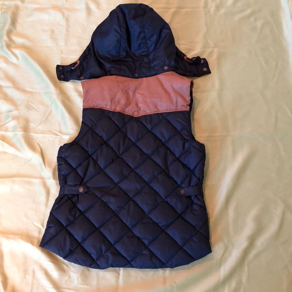 Vest - Picture 2 of 2